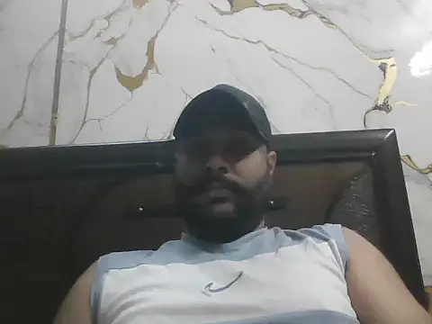 Snapshot of Indersaini148 chatting on July 10, 2026, 3:39 am Indersaini148 online show from July 10, 2026, 3:39 am