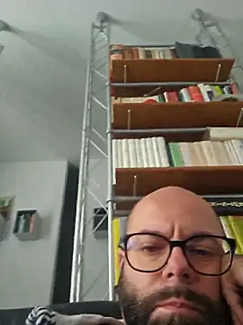 Dolceporco19 online show from October 26, 2025, 10:48 am