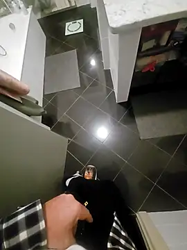 Dolceporco19 online show from February 26, 2026, 5:24 pm