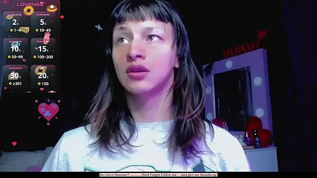 Snapshot of Summer_XO chatting on September 23, 2025, 4:08 am Summer XO online show from September 23, 2025, 4:08 am