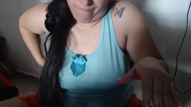 andreaisis2 online show from February 16, 2026, 5:44 pm