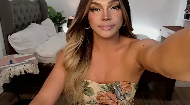 Snapshot of liaa_lurrecams chatting on January 21, 2025, 4:48 pm liaa lurrecams online show from January 21, 2025, 4:48 pm