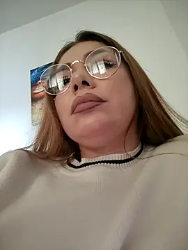 Ella sweety online show from February 10, 2026, 10:58 am