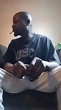 Snapshot of Daddy_hook chatting on February 5, 2025, 4:03 pm Daddy hook online show from February 5, 2025, 4:03 pm