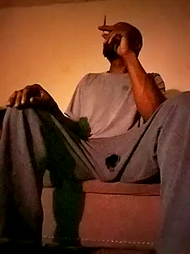 Snapshot of Daddy_hook chatting on January 25, 2025, 3:09 am Daddy hook online show from January 25, 2025, 3:09 am