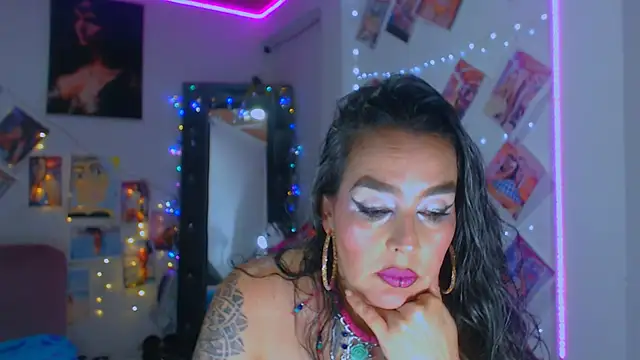 sweet vanessa 22 online show from October 19, 2025, 3:31 am