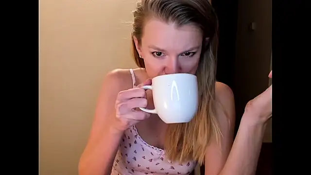 Annloveyou online show from January 9, 2026, 9:22 pm