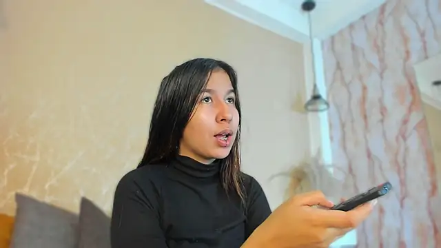 Lia sarahi online show from February 20, 2025, 11:20 am