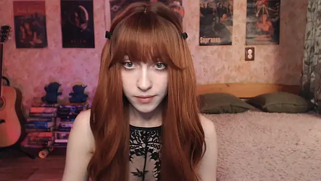 Friendly Ellie online show from September 17, 2025, 11:18 pm