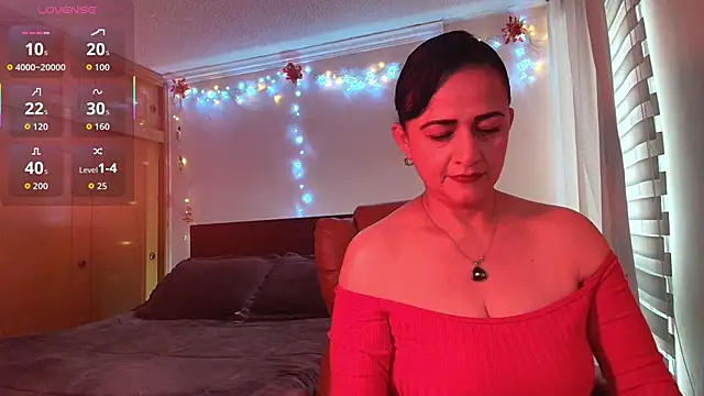 ISABEEL SOFIA01 online show from March 14, 2026, 12:00 pm