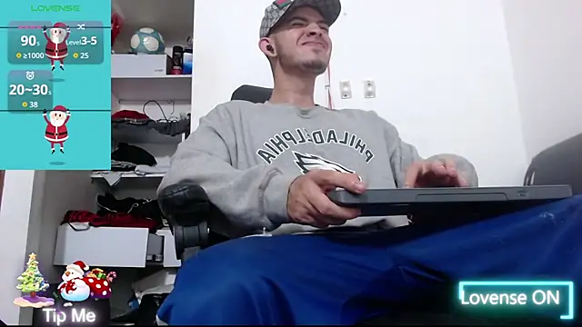 Snapshot of freestyle_blake1 chatting on December 2, 2025, 12:55 am freestyle blake1 online show from December 2, 2025, 12:55 am