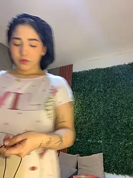 Snapshot of Amandanauty chatting on November 7, 2025, 7:40 pm Amandanauty online show from November 7, 2025, 7:40 pm