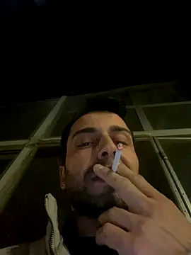 Emre-34 online show from December 3, 2025, 9:47 pm