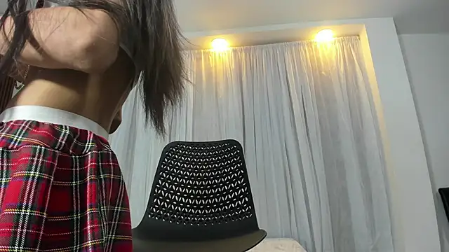 jaddyk  online show from November 21, 2025, 11:15 pm