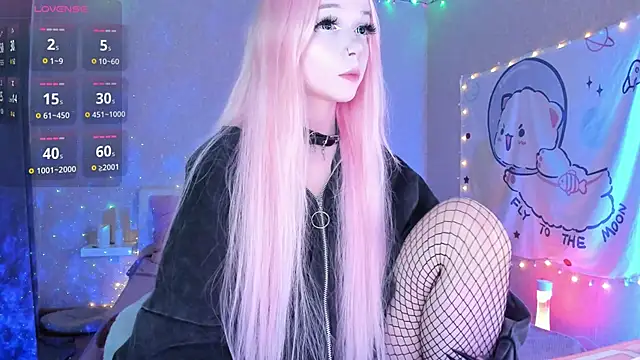 Misty Shadow online show from November 28, 2025, 11:05 pm