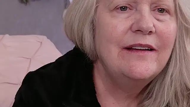 Kaitlyn Winters online show from January 17, 2026, 7:39 pm