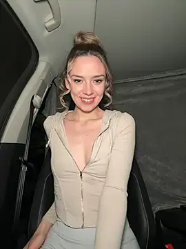 Snapshot of HopeHeaven chatting on January 6, 2025, 7:24 pm HopeHeaven online show from January 6, 2025, 7:24 pm