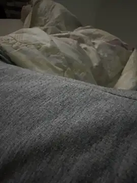 Snapshot of MAHKE12 chatting on October 11, 2025, 10:55 pm MAHKE12 online show from October 11, 2025, 10:55 pm