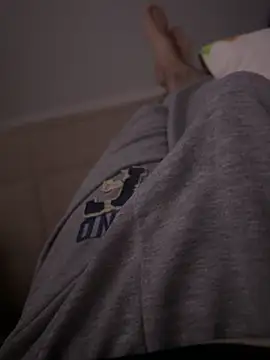 Snapshot of MAHKE12 chatting on October 18, 2025, 12:56 am MAHKE12 online show from October 18, 2025, 12:56 am