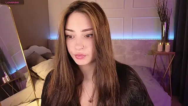 Snapshot of MilanaSugar chatting on February 18, 2025, 6:37 am MilanaSugar online show from February 18, 2025, 6:37 am