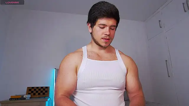 Arilas  online show from April 9, 2026, 6:15 am