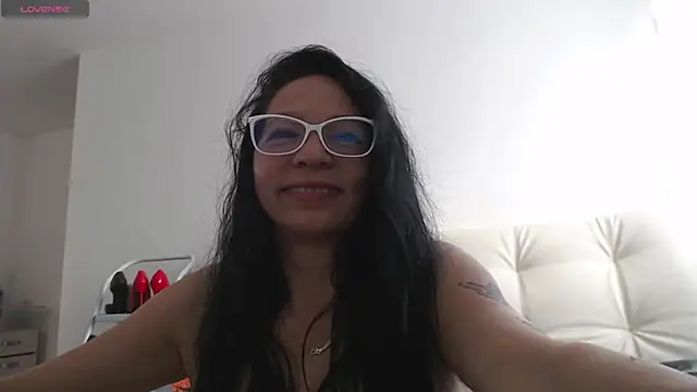 Snapshot of kimberlybirdx chatting on July 14, 2026, 9:32 pm kimberlybirdx online show from July 14, 2026, 9:32 pm
