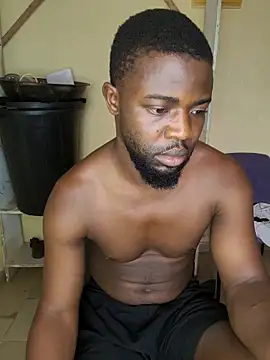 Snapshot of vannycov chatting on March 2, 2026, 7:15 am vannycov online show from March 2, 2026, 7:15 am