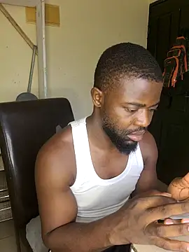 Snapshot of vannycov chatting on February 11, 2026, 8:14 am vannycov online show from February 11, 2026, 8:14 am