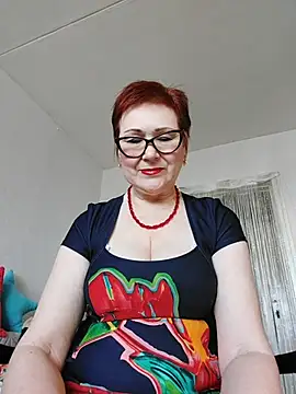 Snapshot of Fire_Night chatting on February 13, 2026, 7:30 am Fire Night online show from February 13, 2026, 7:30 am