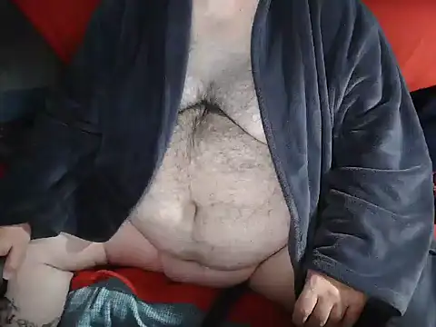 Snapshot of onkelgrau65 chatting on October 31, 2025, 6:04 pm onkelgrau65 online show from October 31, 2025, 6:04 pm