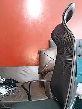 Snapshot of Sexyroseytitz_00 chatting on March 21, 2025, 12:17 pm Sexyroseytitz 00 online show from March 21, 2025, 12:17 pm