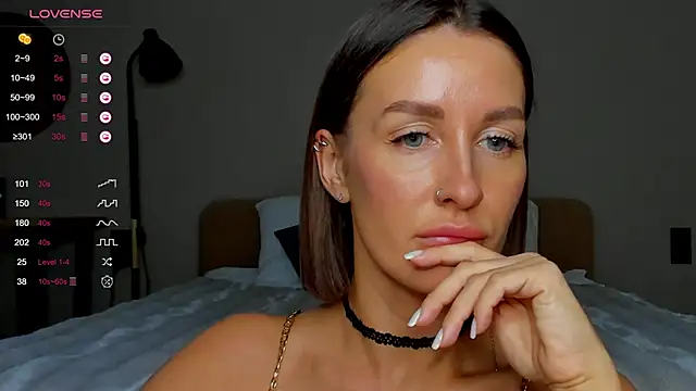 Snapshot of NejaSatin chatting on December 18, 2024, 12:29 pm NejaSatin online show from December 18, 2024, 12:29 pm