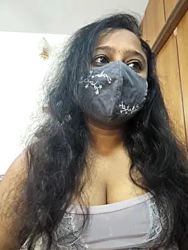 sexynayan23 online show from November 26, 2025, 5:18 am