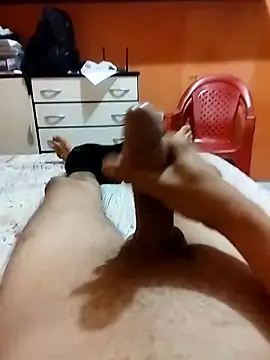 Emanuel45js online show from March 1, 2025, 2:15 am