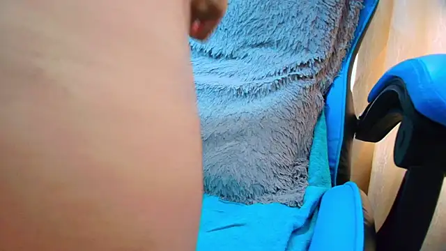 Snapshot of klylls_squirt_ chatting on February 18, 2026, 7:32 pm klylls squirt online show from February 18, 2026, 7:32 pm