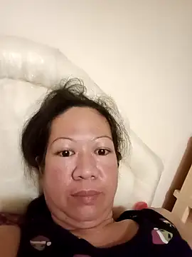 Snapshot of Sweet_Lady30 chatting on September 22, 2025, 7:42 pm Sweet Lady30 online show from September 22, 2025, 7:42 pm