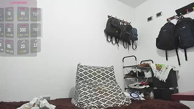 Snapshot of perla_jeff chatting on February 9, 2026, 2:37 pm perla jeff online show from February 9, 2026, 2:37 pm