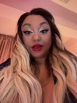 Larissa K online show from November 14, 2025, 5:22 am