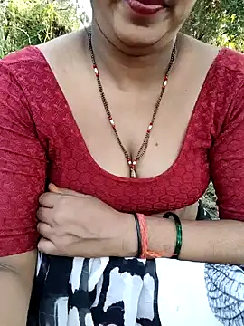 Snapshot of Savita__Bhabhi chatting on October 16, 2025, 10:12 am Savita Bhabhi online show from October 16, 2025, 10:12 am
