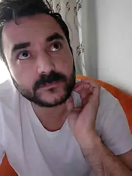 Snapshot of Consensustr chatting on February 7, 2025, 6:35 am Consensustr online show from February 7, 2025, 6:35 am