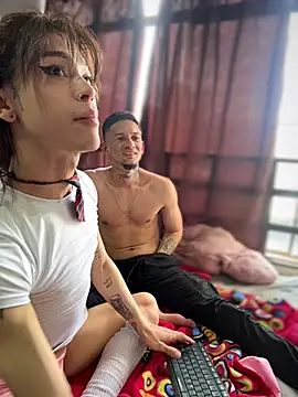 stormytt  online show from November 18, 2025, 5:27 pm