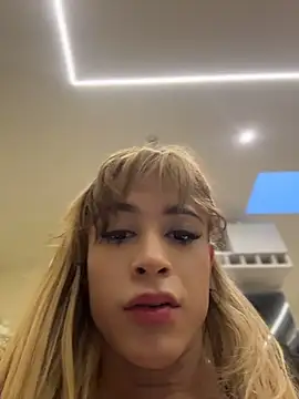 stormytt  online show from April 12, 2026, 11:02 am