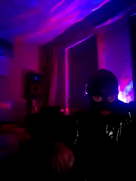 Crystalbitchx online show from October 13, 2025, 2:46 am