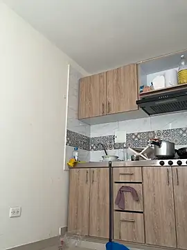 Indira Nahali1 online show from October 18, 2025, 2:41 pm