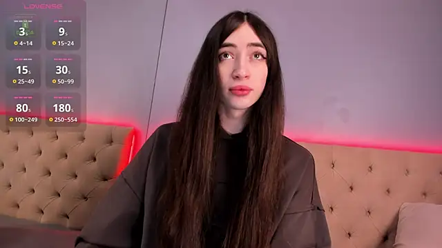 Snapshot of NickieRainer chatting on February 1, 2025, 2:13 pm NickieRainer online show from February 1, 2025, 2:13 pm