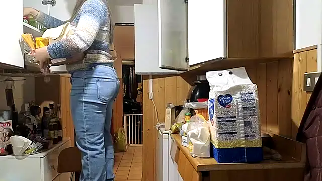 VanessaDoyle online show from February 23, 2026, 5:35 pm