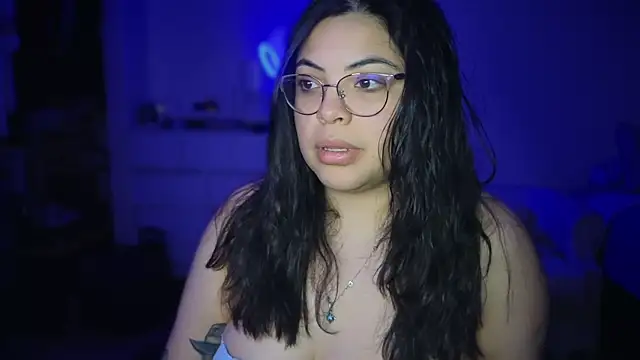 drizzypeach602 online show from February 5, 2025, 3:45 am