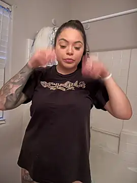 drizzypeach602 online show from February 16, 2025, 1:14 am
