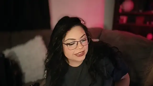 drizzypeach602 online show from June 25, 2026, 3:37 am