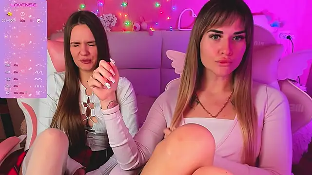 ivannatompsonnn online show from April 10, 2026, 6:42 am